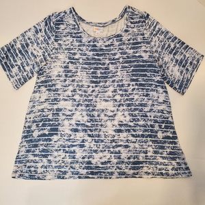 LuLaRoe Boyfriend T Size Medium